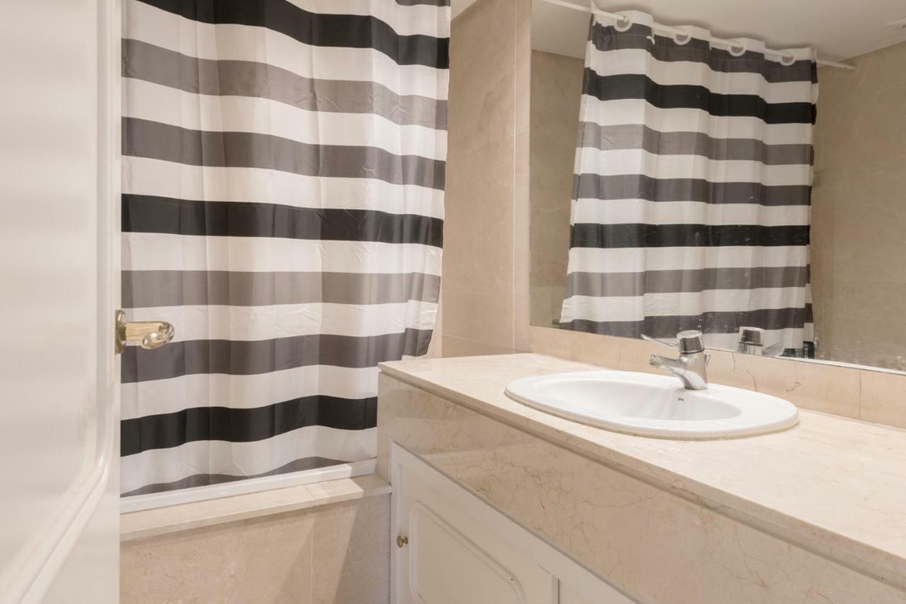 Downtown Seaview Apartment Marbella Luaran gambar